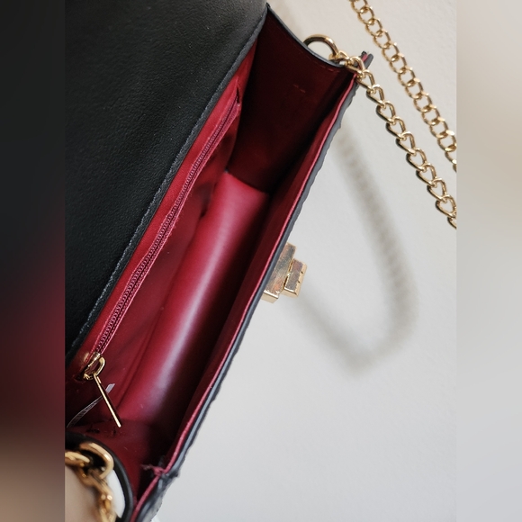 Black and Gold Alligator Print Crossbody Purse NWOT - Picture 2 of 9